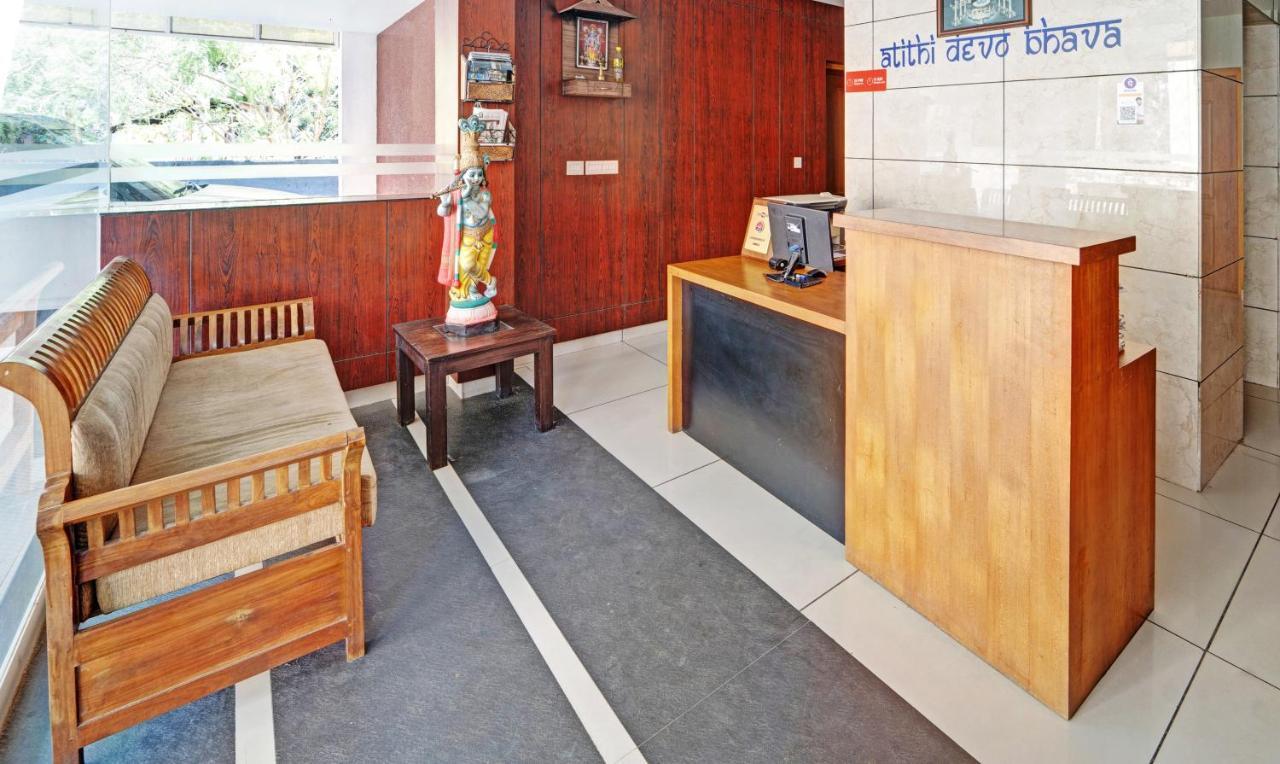 Sreepathi Nirmalyam 400 Mts From Guruvayoor Temple Otel Guruvāyūr Dış mekan fotoğraf